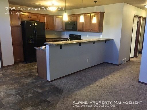 4th image of 706 Cressman Trl Unit 1