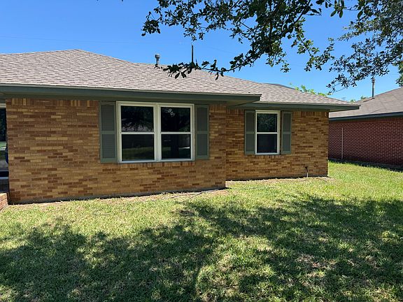 4th image of 946 Stonecrest Dr