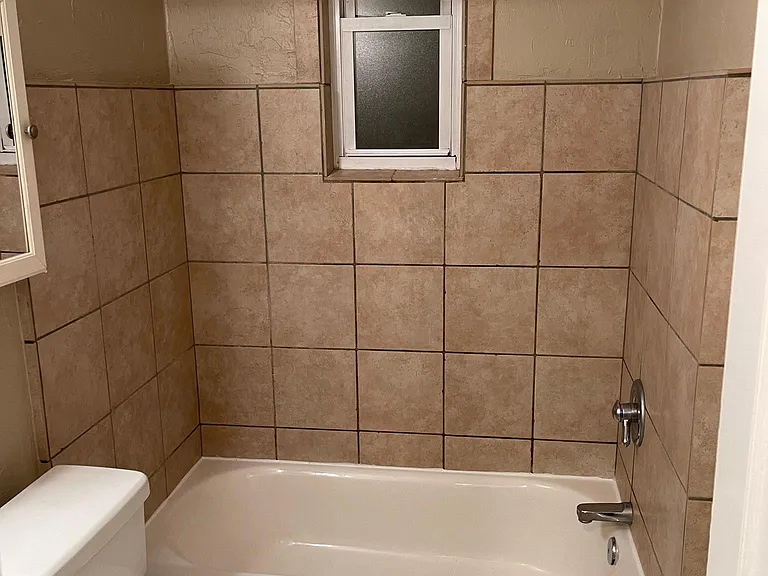 6724 Thomas Blvd — Photo 5