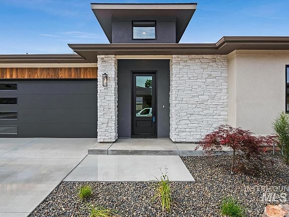 4th image of 4629 N Collister Dr