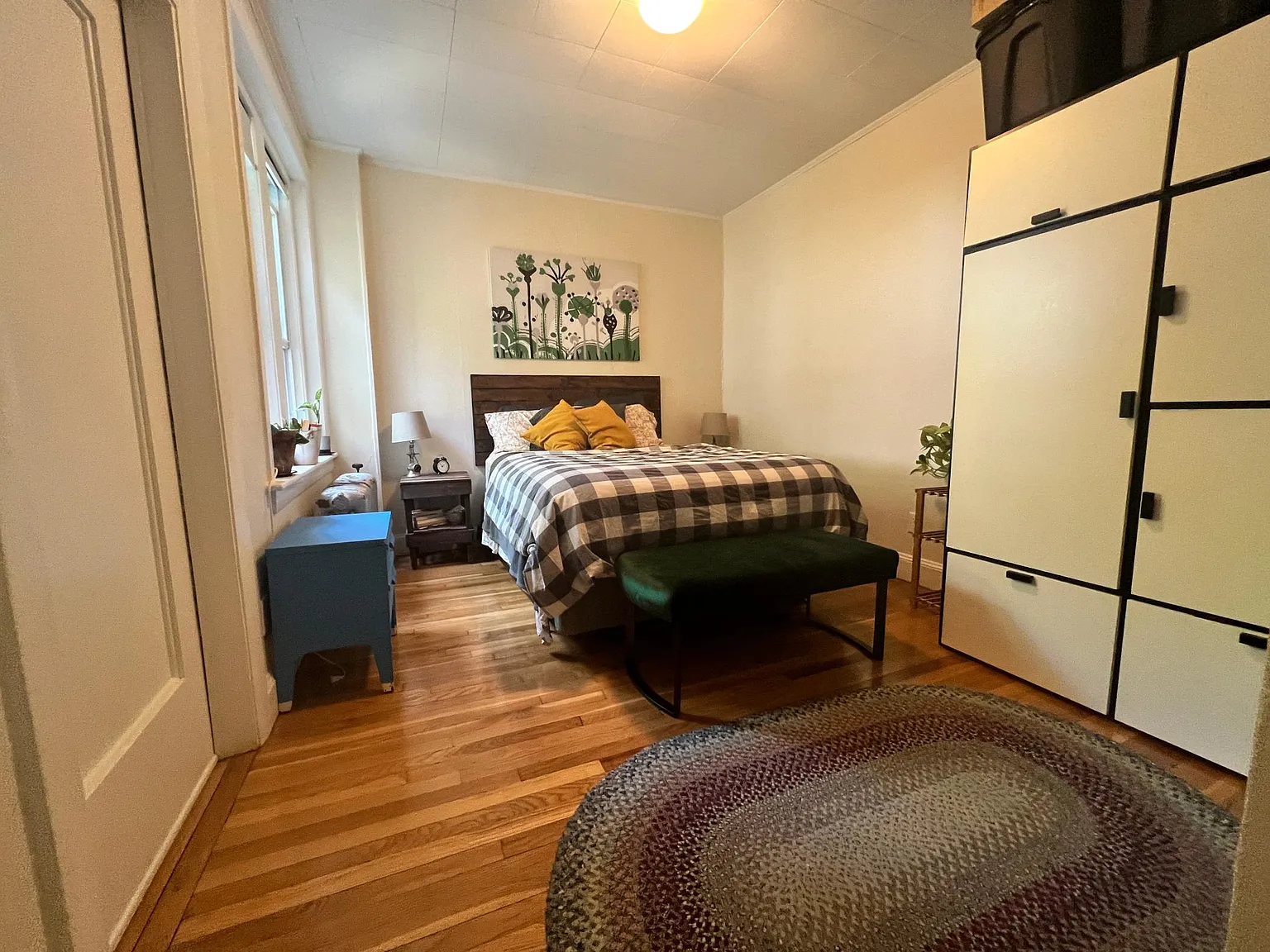 2 bed, 800 sqft, $2,950 — Photo 2