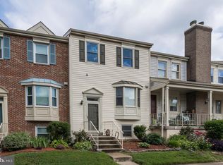 3744 Roxbury Ln, Alexandria, VA 22309