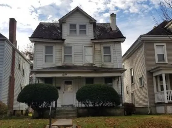 1719 Oak St, Columbus, OH 43205