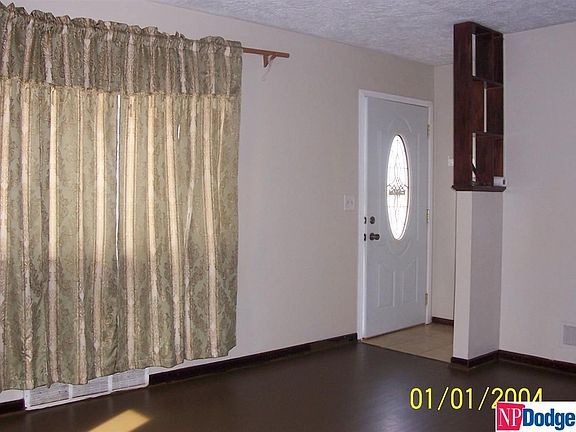 5th image of 4251 East St