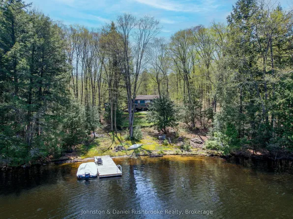 495 Websters Ln, Georgian Bay, ON L0K 1S0