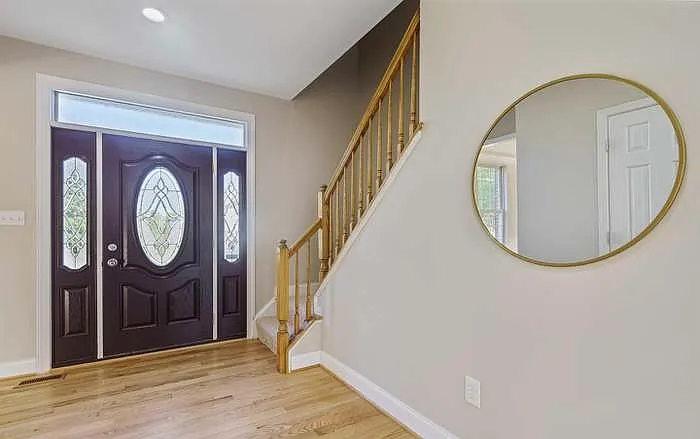 4 bed, 2900 sqft, $3,995 — Photo 4