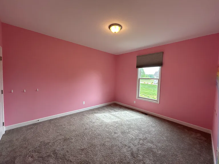 866 SE Santee Dr — Photo 29