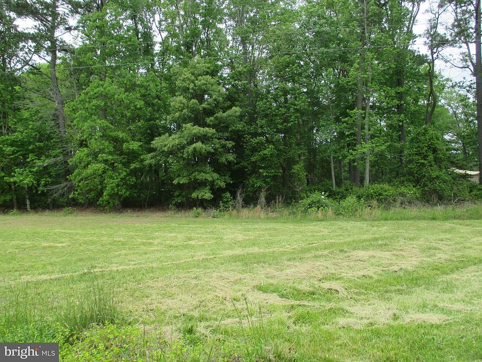 1st image of Ocean Air Ln