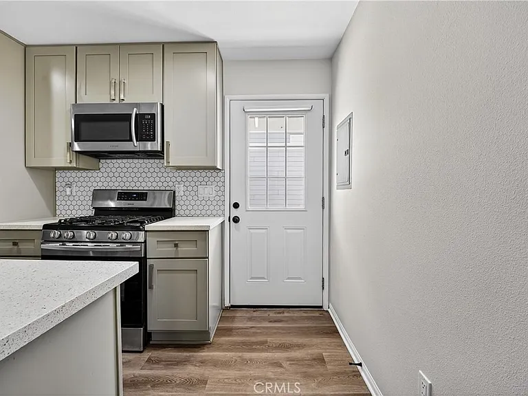 8211 Quartz Ave — Photo 12