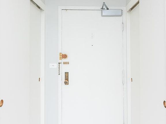 5th image of 3552 N Lake Shore Dr #2710