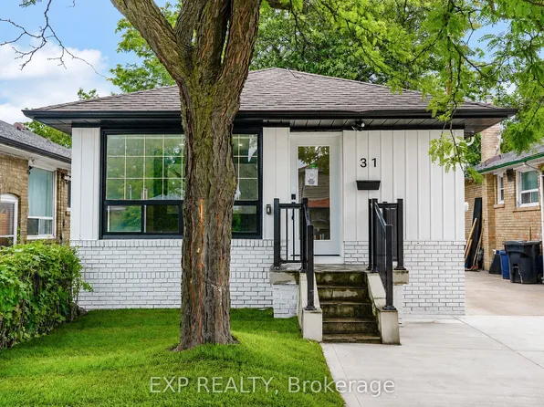 31A Laurel Ave, Toronto, ON M1K 3J3