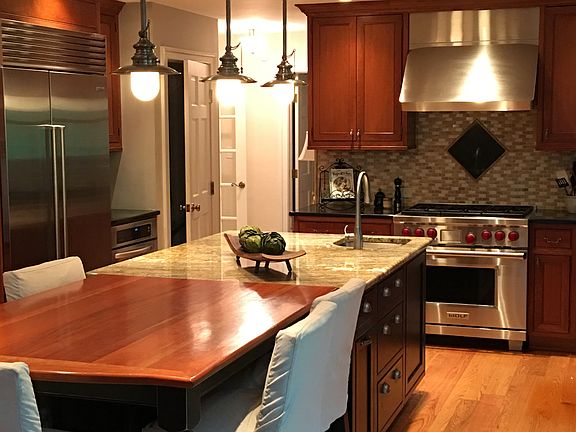 2nd image of 145 Dantes Dr
