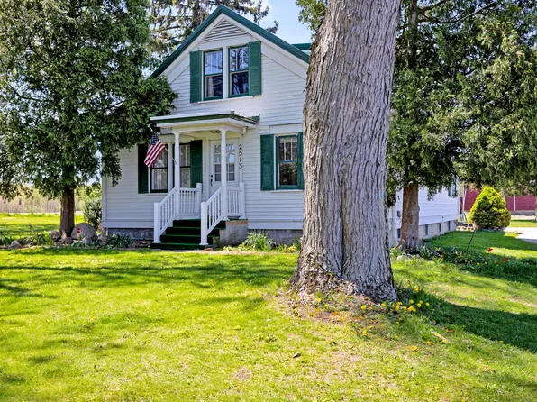 2513 N Sandstone Rd, Jackson, MI 49201