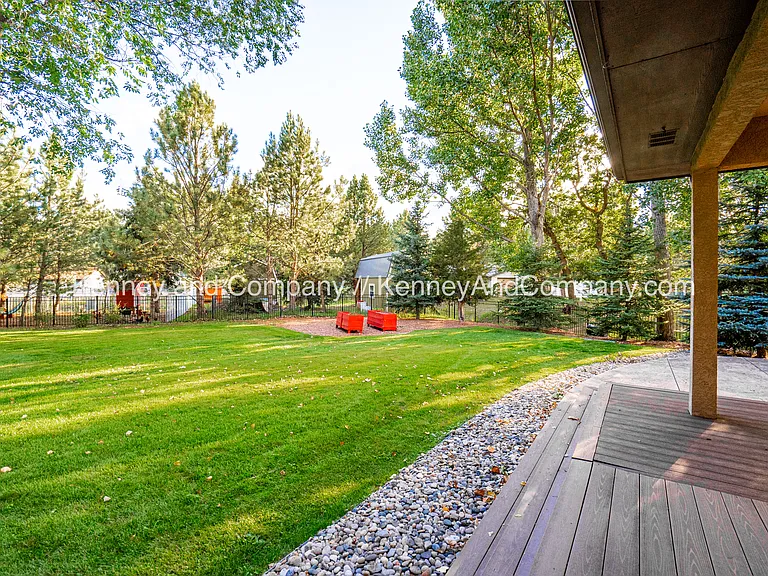 155 Indian Wells Ln — Photo 39