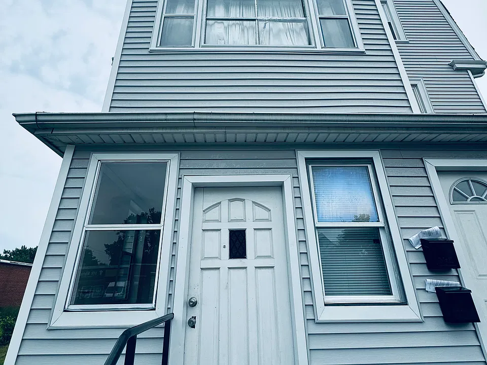 2730-2732 Main St #3