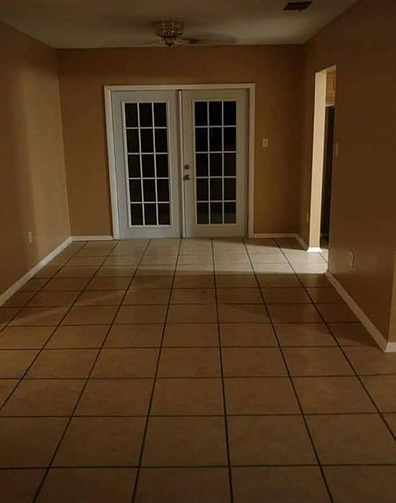 2nd image of 945 Breezy Rd
