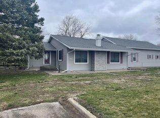 8248 Us Highway 36, Hammond, IL 61929