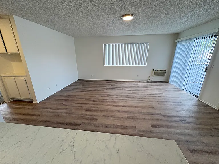 1210 S Sharon Cir #17 — Photo 11