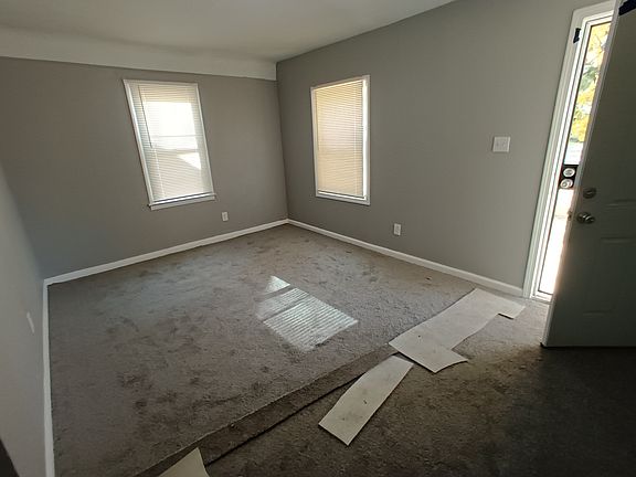 2nd image of 8894 Mettetal St