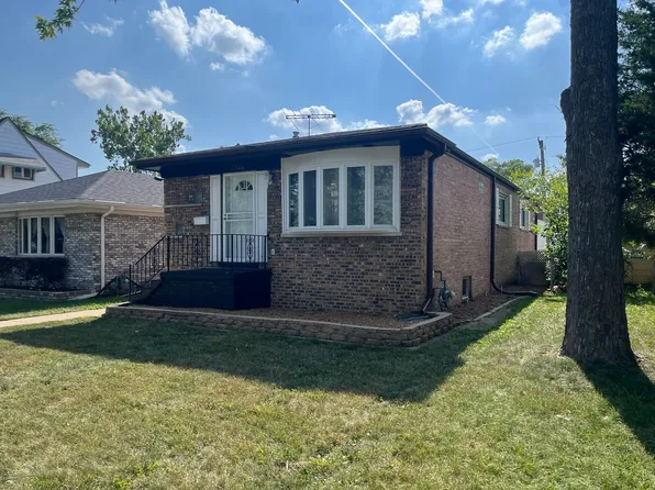 17544 Roy St, Lansing, IL 60438