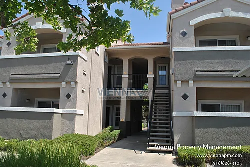 885 Halidon Way Photo 1