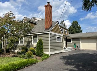 3514 Memorial St, Alexandria, VA 22310