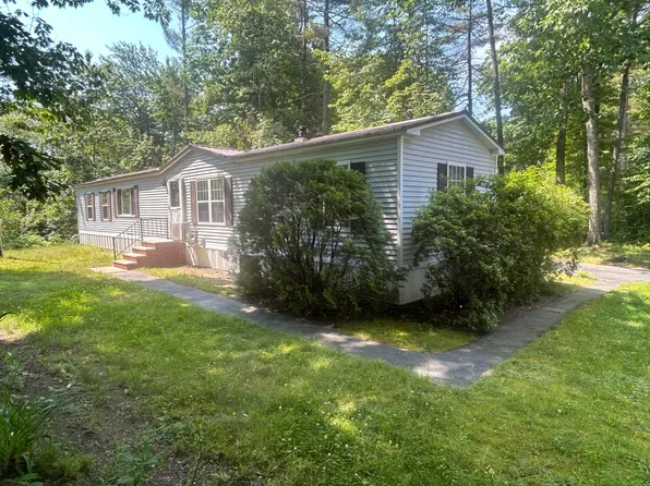 4 Westside Sebago, Standish, ME 04084