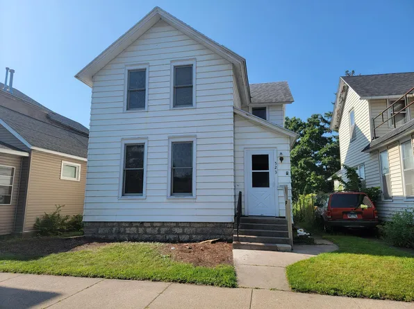 523 E Wabasha St, Winona, MN 55987