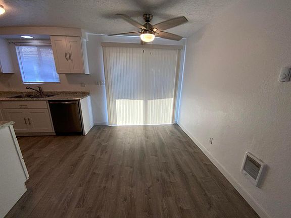 3rd image of 707 Willow St #5-707-5
