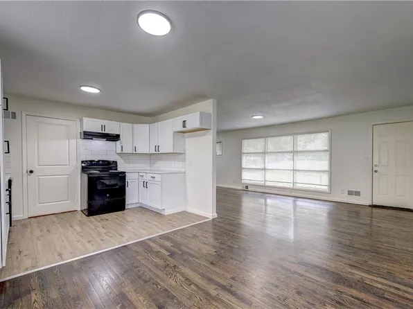 7800 E 108th St, Kansas City, MO 64134