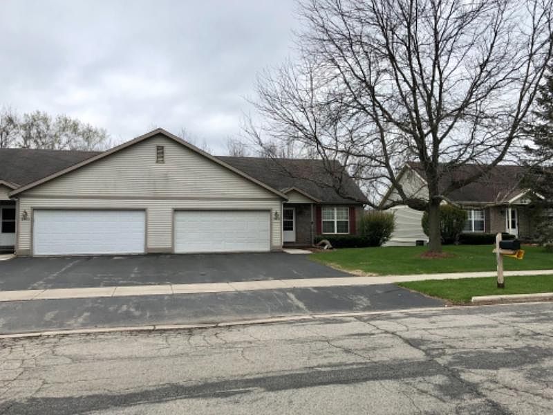 1st image of 3413 Stanford Ln #B