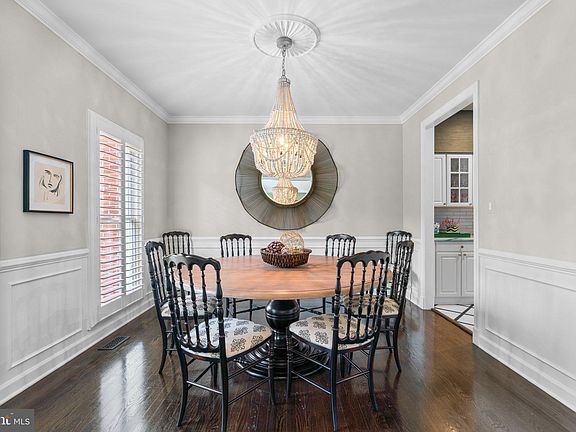 5th image of 6500 Garden Grove Way