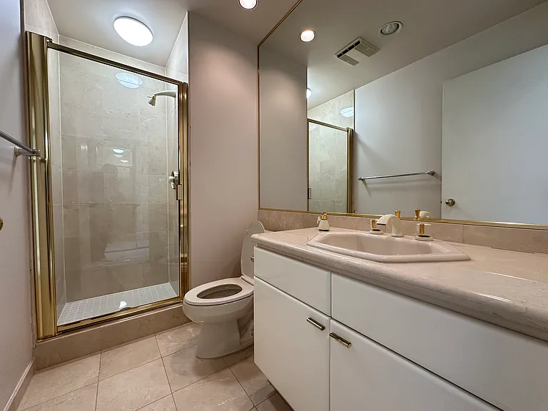 1590 W 8th Ave #1603 — Photo 23