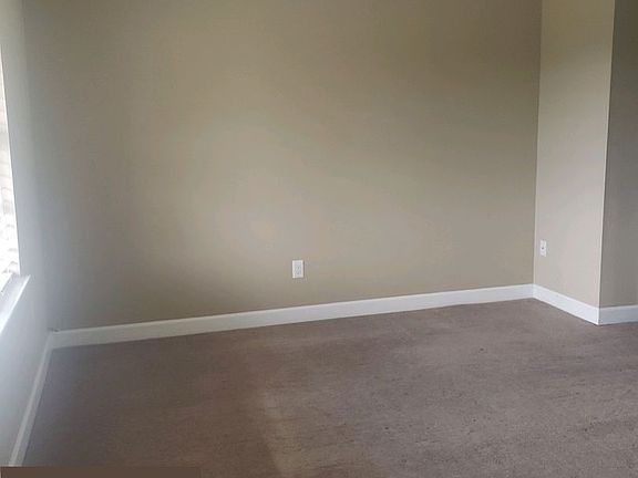 5th image of 203 Glenwood Ln APT 3