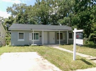 1013 Carroll St, Savannah, GA 31415