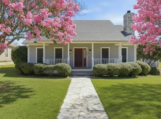 317 Home Place Ln, Salado, TX 76571