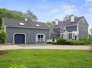 74 Essex Rd, Ipswich, MA 01938
