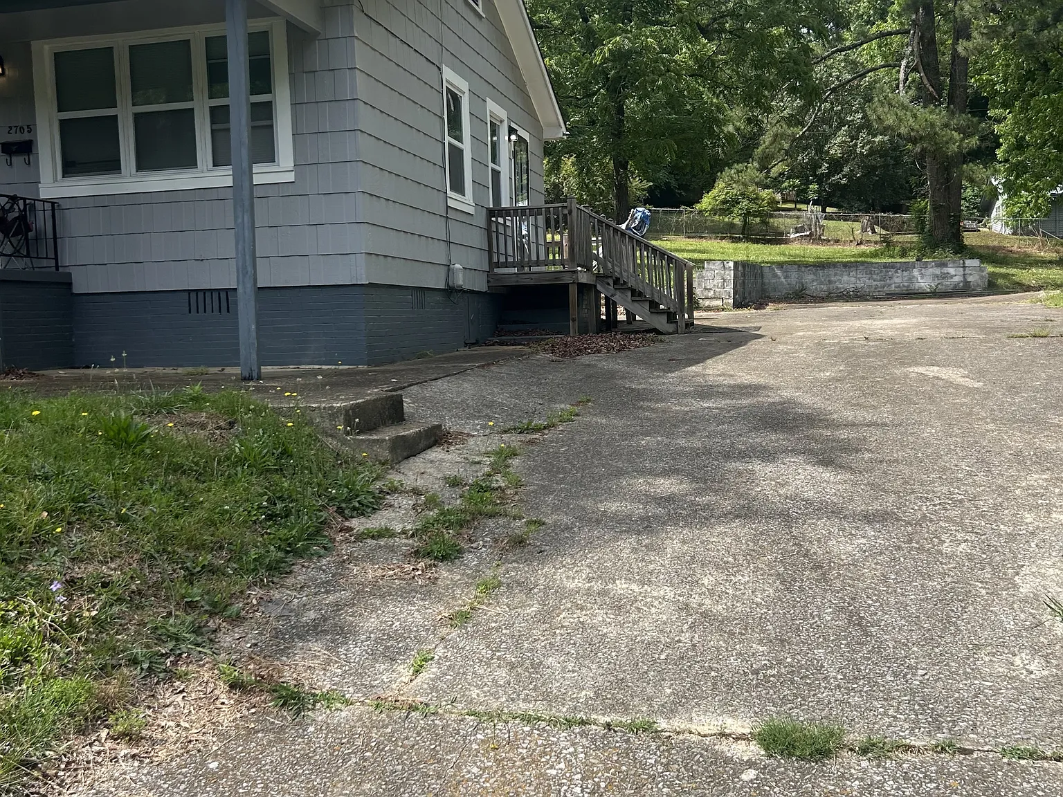 2705 Lookout Avenue - 1 — Photo 2