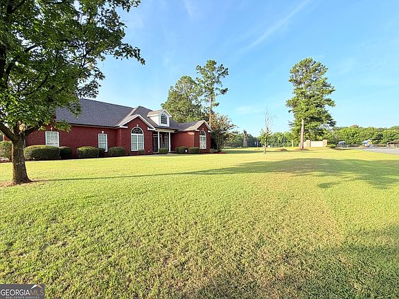 4th image of 211 Broad Meadows Rd
