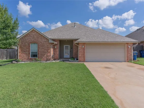 341 E Plantation Ter, Mustang, OK 73064