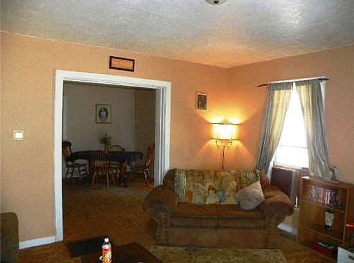 5th image of 424 & 426 E Court St