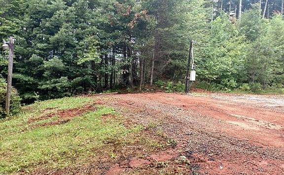 2nd image of 107 Reno Dr