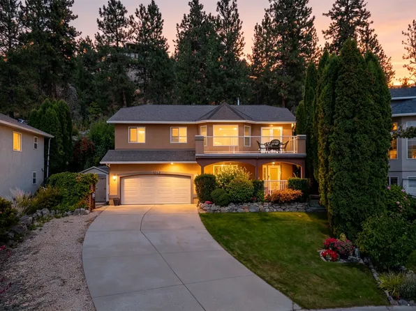 1056 Caledonia Way, West Kelowna, BC V1Z 3N7