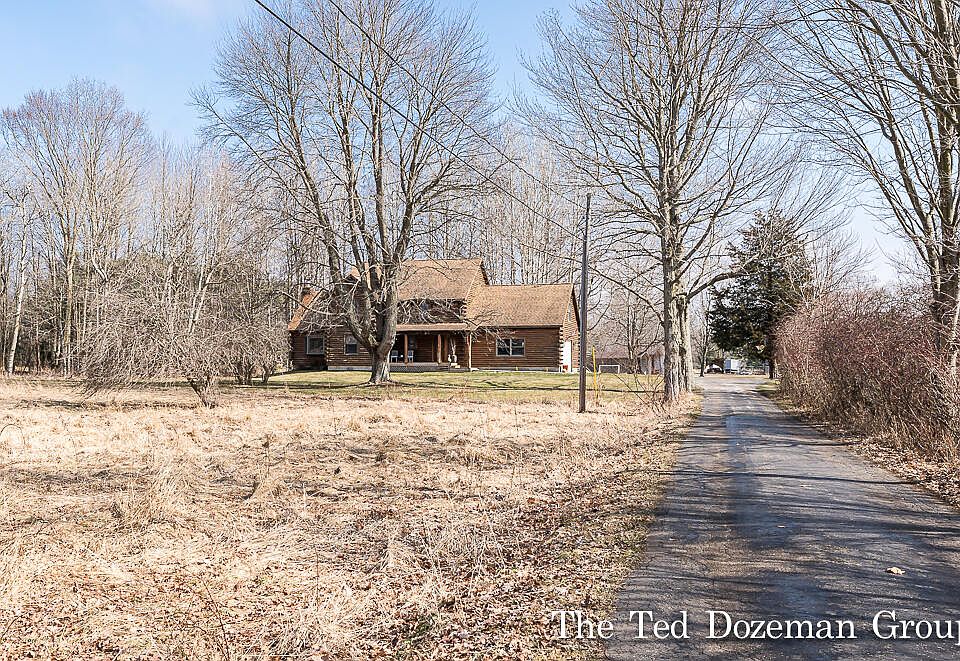 6160 Henry St, Muskegon, MI 49441 MLS 24010083 Zillow