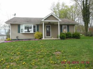 313 Glenwood Dr, Vine Grove, KY 40175