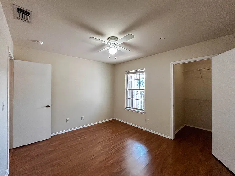 1126 Avenue A #CENTENNIAL — Photo 20