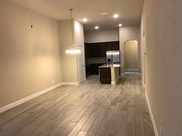 1205 Old FM 306 — Photo 10