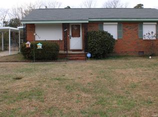 7025 Ryan St, Fayetteville, NC 28314