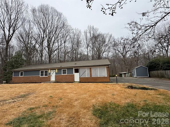 4488 Giles Ave