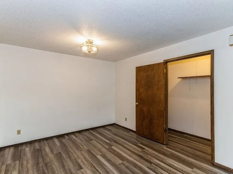 307 N Corn Street — Photo 10